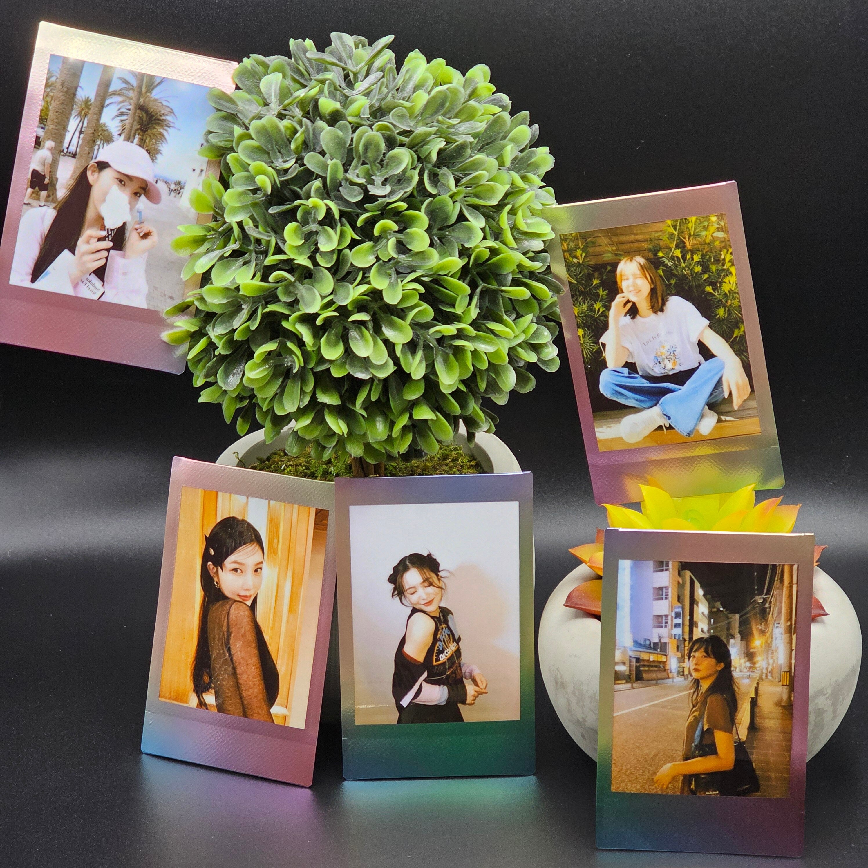 Red Velvet Girlfriend Material Instant Photos